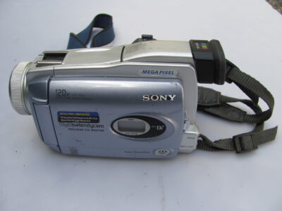 SONY Digital Handycam DCR-TRV38 for PARTS