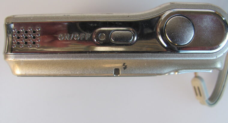 Nikon Coolpix L6 Digital Camera UNTESTED