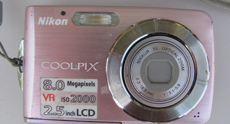 Nikon Coolpix S210 Digital Camera UNTESTED