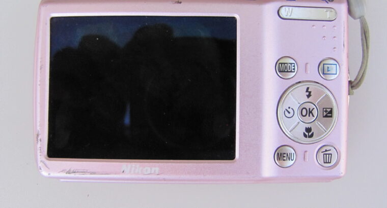 Nikon Coolpix S210 Digital Camera UNTESTED