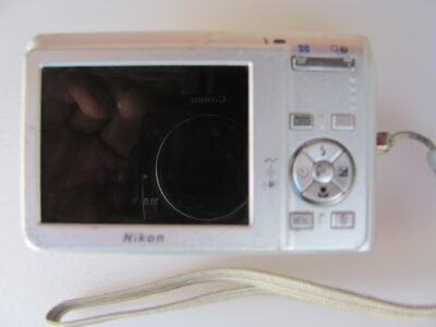 Nikon Coolpix S200 Digital Camera UNTESTED