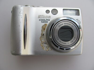 Nikon Coolpix 5200 5MP Digital Camera UNTESTED