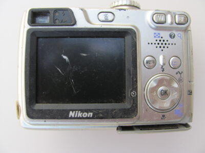 Nikon Coolpix 7900 7 MP Digital Camera UNTESTED