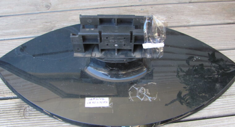 Stand for SAMSUNG LA40S71BX with SCREWS