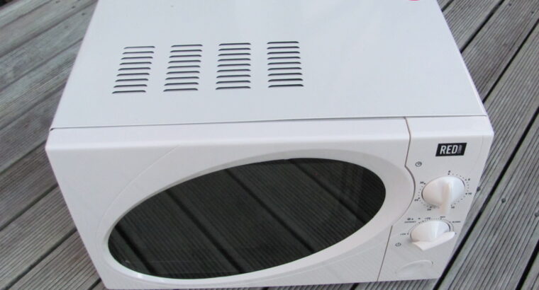 MICROWAVE RED STAMP RSM-2316 BRAND NEW FAULTY