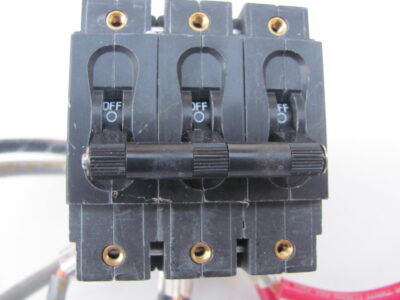 Circuit Breaker CA3-X0-16-329-32A-H 70A