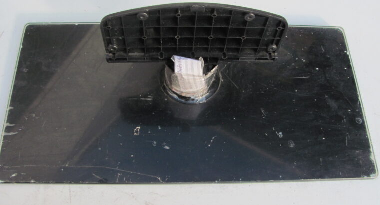 STAND for SONIQ E55S14A with SCREWS