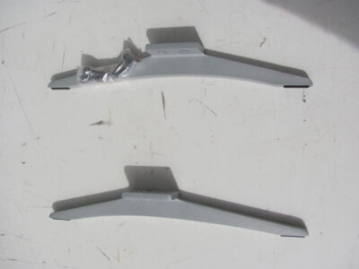 TV Stand(LEGS) for HORION H65V6011T/01 with SCREWS