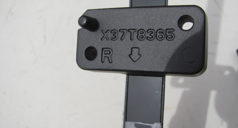 TV Stand for PHILIPS 65PUT6784/75 with SCREWS