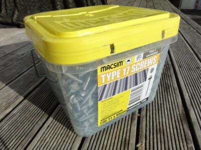 TYPE 17 ROOFING SCREWS – 12G-11x 65mm (1000pcs)