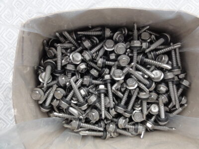 SELF DRILLING SCREWS STAINLESS STEEL 10G-16 x 25mm