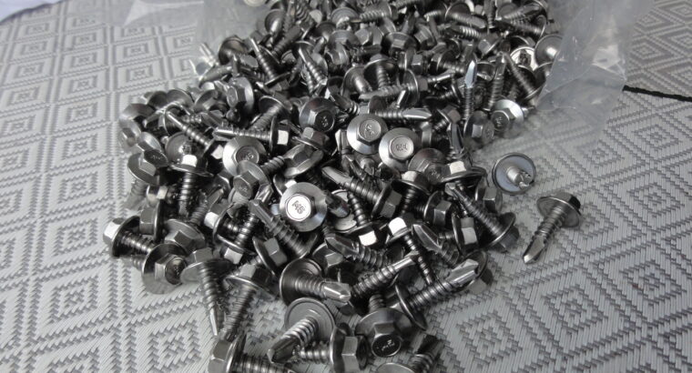 SELF DRILLING SCREWS STAINLESS STEEL 12G-14 x 20mm