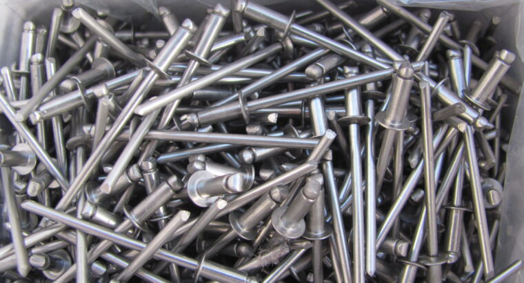 STAINLESS STEEL Blind Rivets 3.2mm x 4.8mm (1000)