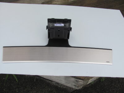 TV STAND FOR SAMSUNG UA65HU9000 with SCREWS