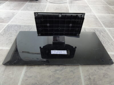 TV Stand for SEIKI SE50FY28 with SCREWS