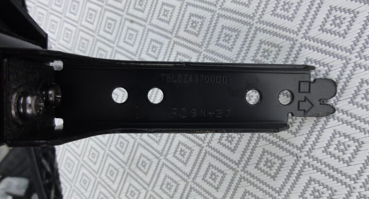 STAND(LEGS) for PANASONIC TH-58HX700Z with SCREWS