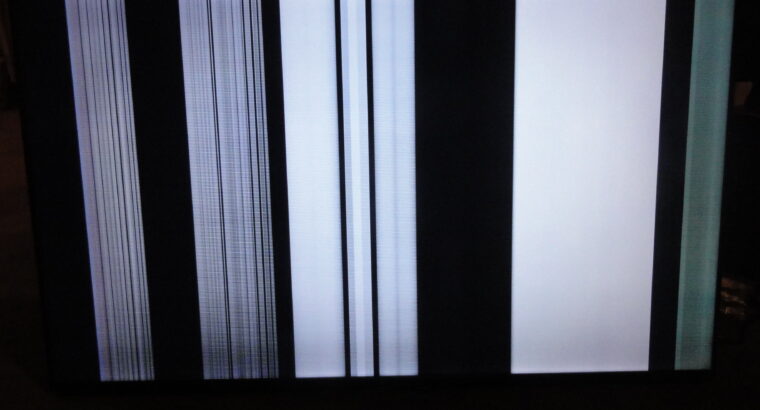 FAULTY SCREEN TV JV58ID7A2020UHD WORKS