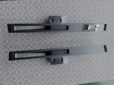 TV Stand(FEET) PHILIPS 65PUT6703/75 with SCREWS