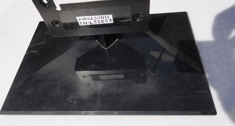 STAND PANASONIC TH-L32E5Z with SCREWS