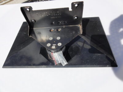 STAND PANASONIC TH-L32E5Z with SCREWS