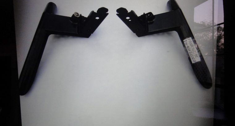 STAND(FEET) PANASONIC TH-40DS404 with SCREWS